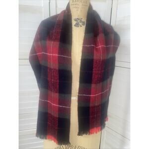 Made in England 100% Cashmere Scarf 60”x 12” Rectangle Red Green Plaid Fringe
